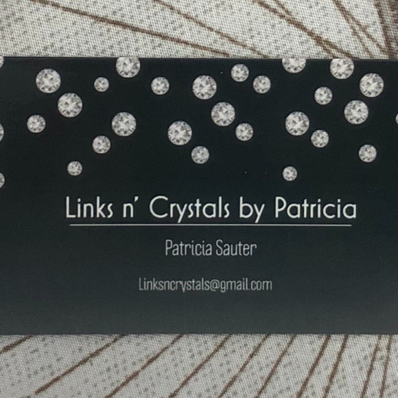 Links n Crystals - Picture 1 of 1